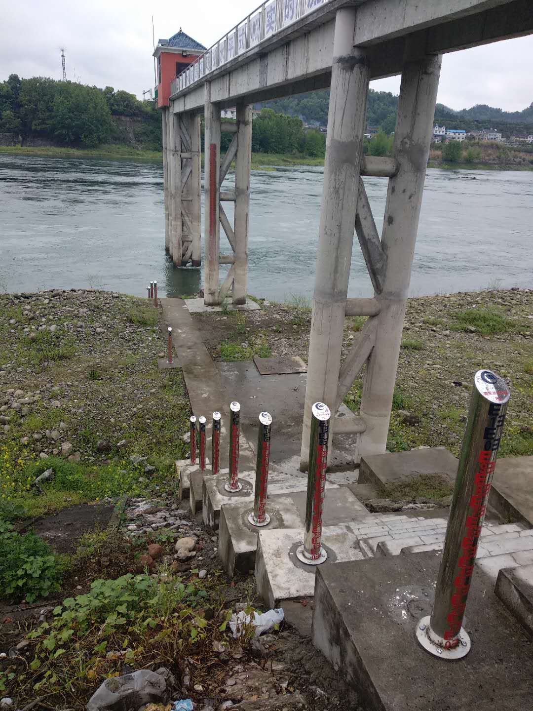 定制各种水尺，不锈钢圆柱水尺